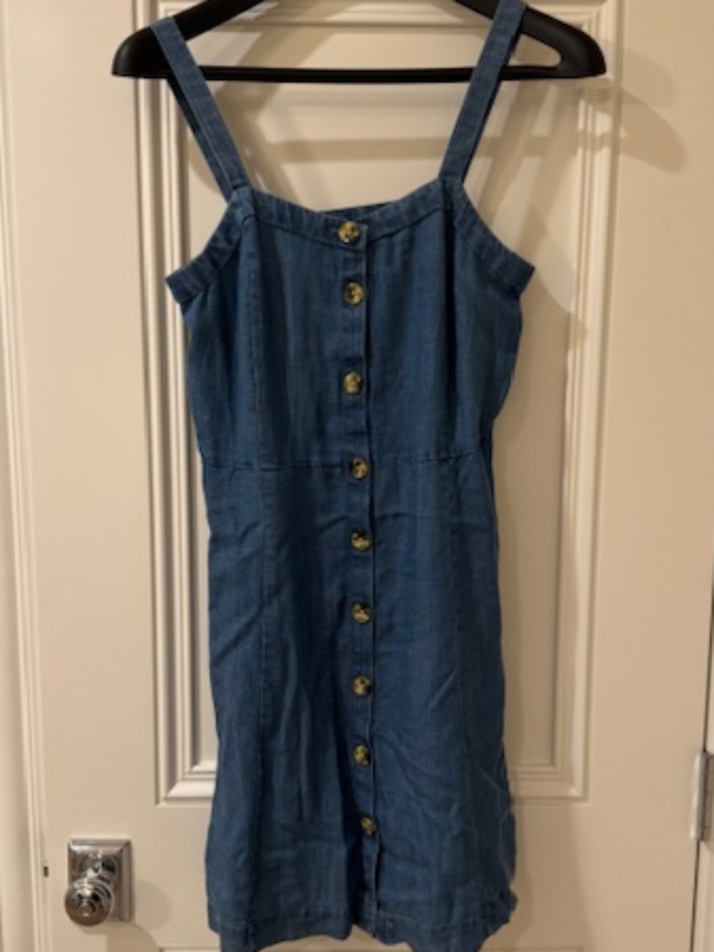 NWT!  Linen-Blend Chambray dress with POCKETS from LOFT, Size 8, Orig. $88
